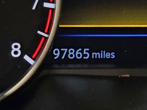 Used 2018 Nissan Murano Platinum image 30