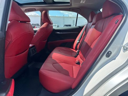 Used 2024 Toyota Camry XSE FWD image 15