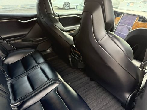 Used 2018 Tesla Model S 75D AWD/4WD image 11