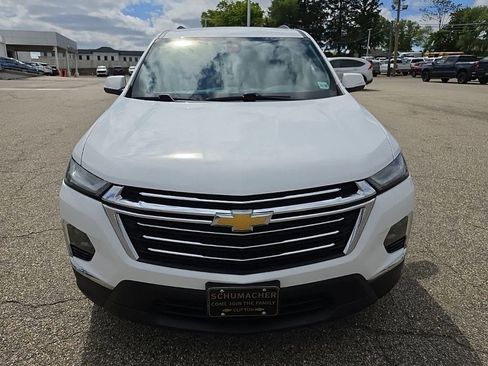 Used 2023 Chevrolet Traverse LT AWD/4WD image 7