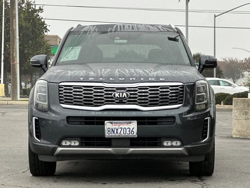 Used 2020 Kia Telluride SX w/ SX Prestige Package image 9