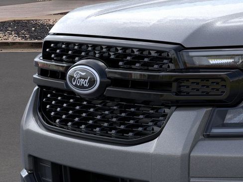 New 2025 Ford Ranger XLT w/ Equipment Group 301A High image 17