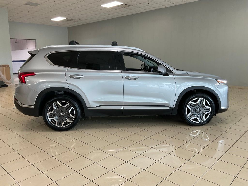 Used 2022 Hyundai Santa Fe Limited FWD image 7