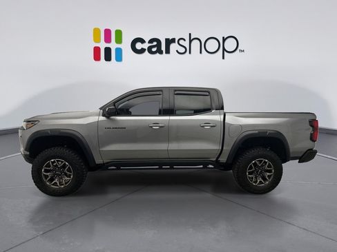 Used 2024 Chevrolet Colorado ZR2 w/ ZR2 Convenience Package III AWD/4WD image 2