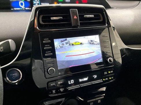 Used 2021 Toyota Prius LE FWD image 23