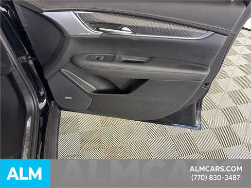 Used 2023 Cadillac XT5 Sportv image 16