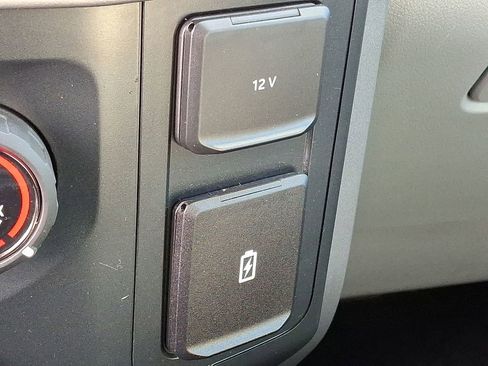 Used 2022 Ford F150 XLT AWD/4WD image 25