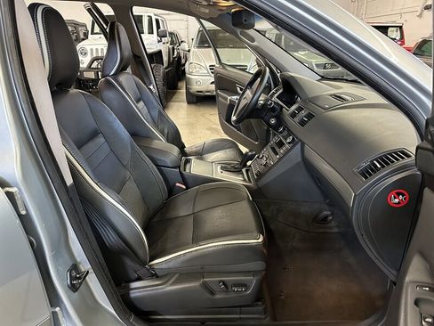 Used 2012 Volvo XC90 3.2 R-Design image 17