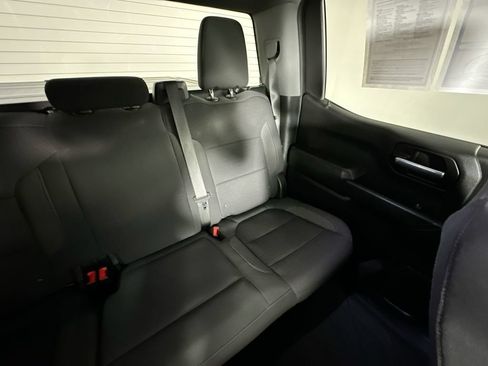 Used 2022 Chevrolet Silverado 1500 Custom w/ Safety Confidence Package AWD/4WD image 14