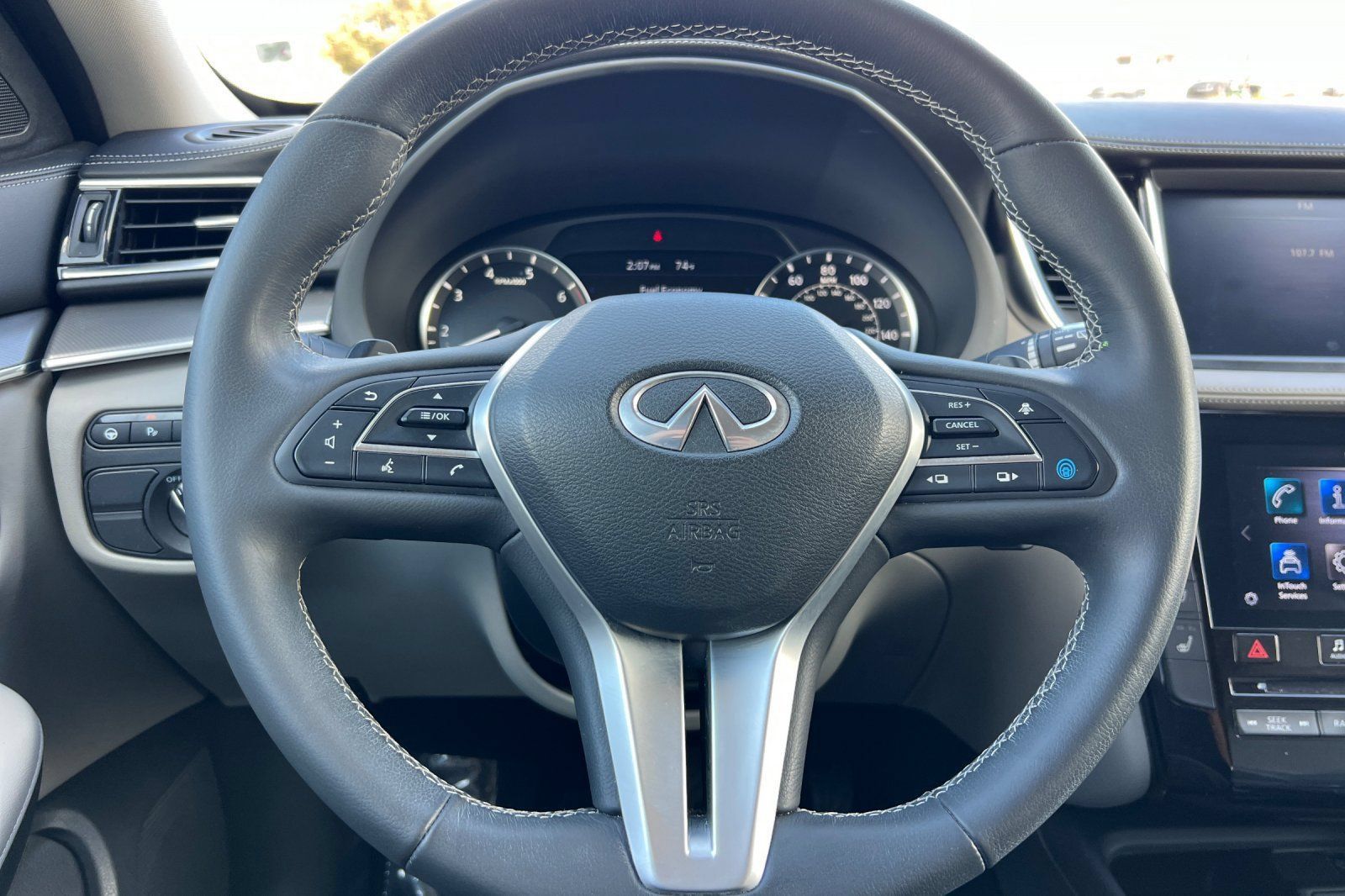 Used 2023 INFINITI QX50 Luxe AWD/4WD image 24