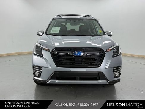 Used 2024 Subaru Forester Touring w/ Convenience Package AWD/4WD image 2