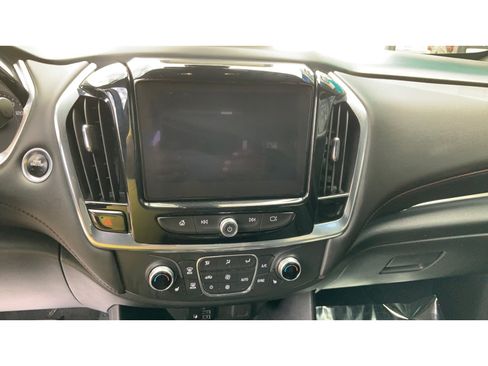 Used 2022 Chevrolet Traverse RS AWD/4WD image 12