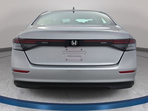 New 2026 Honda Accord LX image 6