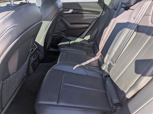 Used 2018 Audi Q5 Premium Plus w/ Premium Plus Package image 18