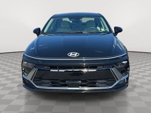 Used 2024 Hyundai Sonata SEL FWD image 2