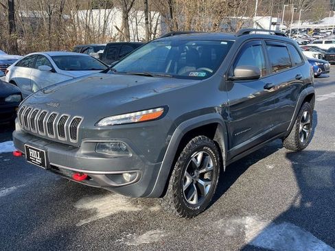 Used 2016 Jeep Cherokee Trailhawk w/ Comfort/Convenience Group image 2