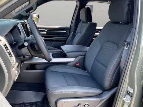 New 2026 RAM 1500 4x4 Crew Cab image 20