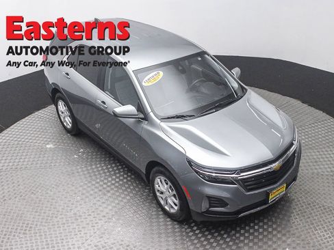 Used 2023 Chevrolet Equinox LT FWD image 3