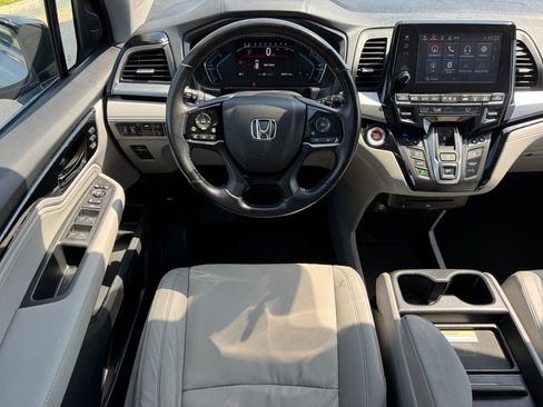 Used 2019 Honda Odyssey Elite image 16