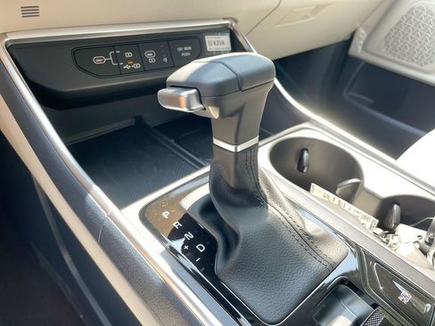 New 2026 Kia Carnival SX w/ SX Dark Edition Package image 47