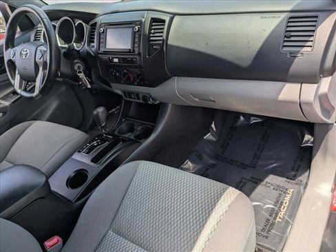 Used 2014 Toyota Tacoma 2WD Double Cab w/ Convenience Package image 21