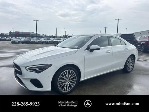 Used 2025 Mercedes-Benz CLA 250 image 1