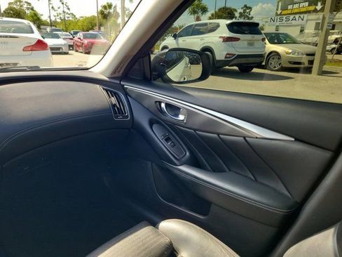 Used 2019 INFINITI Q50 Signature Edition w/ Cargo Package (L96) image 19