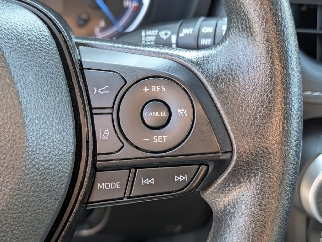Certified 2025 Toyota RAV4 XLE AWD/4WD image 19