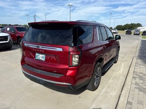 Used 2021 Chevrolet Tahoe LT w/ Luxury Package AWD/4WD image 3