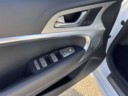 Certified 2026 Genesis G70 2.5T Prestige image 14