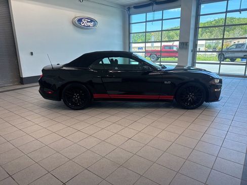 Used 2021 Ford Mustang GT Premium w/ GT Performance Package RWD image 19
