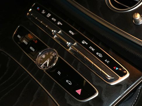 Used 2020 Mercedes-Benz E 350 Sedan image 51