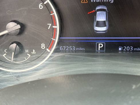 Used 2024 Nissan Altima 2.5 SV FWD image 20