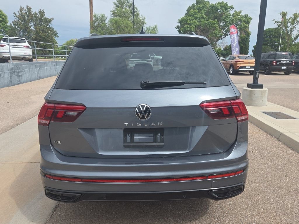 Used 2023 Volkswagen Tiguan SE R-Line FWD image 6