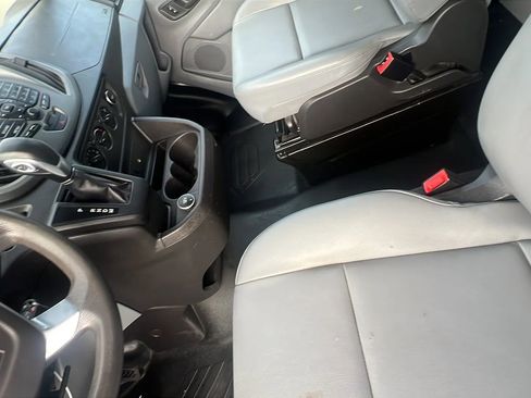 Used 2018 Ford Transit 250 130 Low Roof image 27