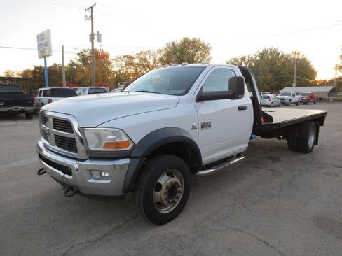 Used 2011 RAM 5500 SLT image 4