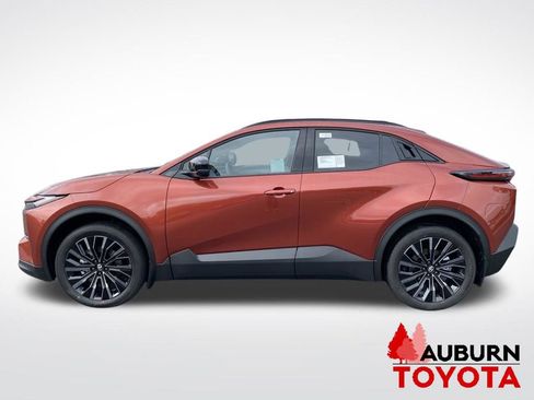New 2026 Toyota C-HR AWD/4WD image 5