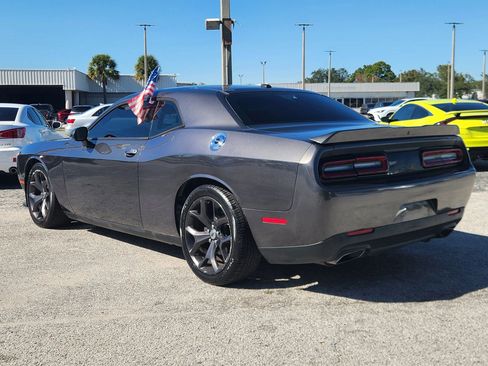 Used 2019 Dodge Challenger R/T image 5
