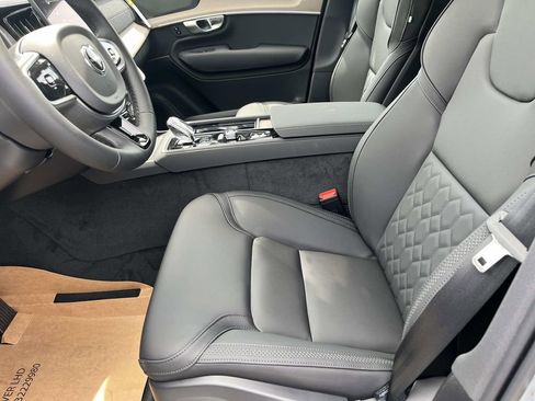 New 2026 Volvo XC90 T8 Plus w/ Protection Package Premier AWD/4WD image 23