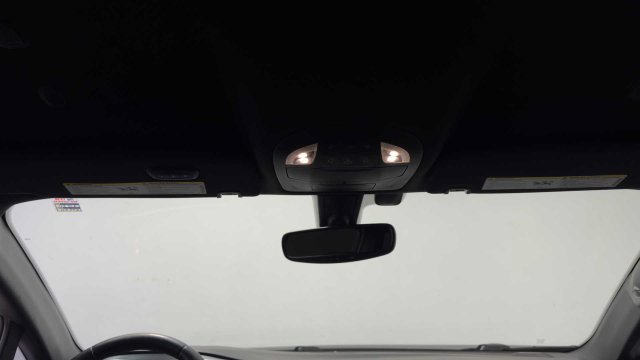 Used 2020 Chrysler Pacifica Touring w/ S Appearance Package FWD image 19