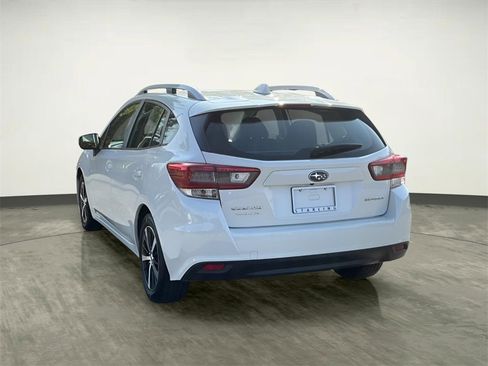 Used 2022 Subaru Impreza Premium image 8