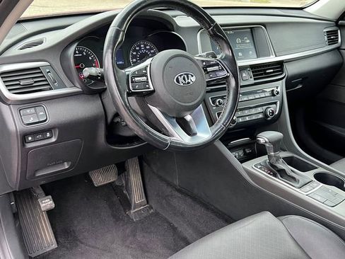 Used 2020 Kia Optima SE FWD image 15