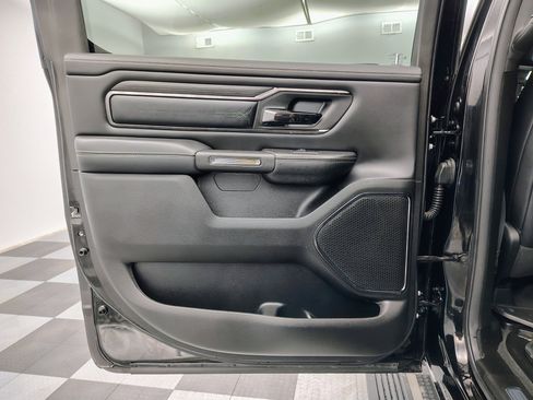 Used 2022 RAM 1500 Limited w/ Body Color Bumper Group image 32