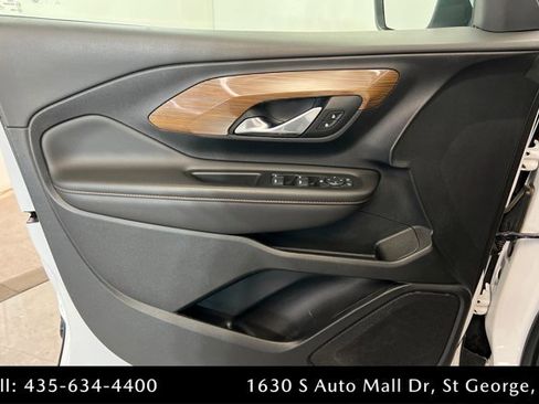 Used 2020 GMC Terrain SLE image 14