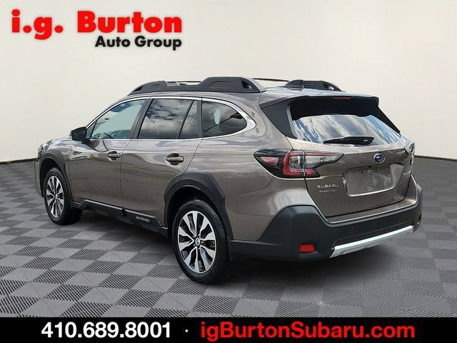 Used 2023 Subaru Outback Limited AWD/4WD image 4