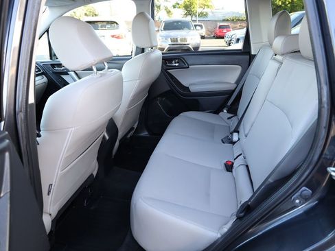 Used 2016 Subaru Forester 2.5i Limited w/ Popular Package #2 AWD/4WD image 12