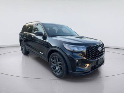 Certified 2026 Ford Explorer ST-Line w/ ST-Line Street Pack