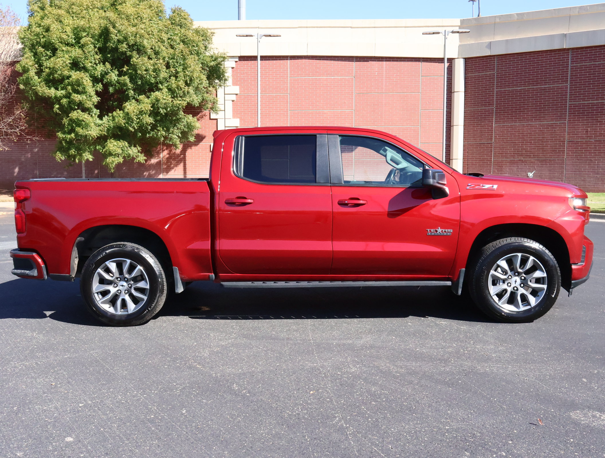 Used 2022 Chevrolet Silverado 1500 RST AWD/4WD image 32