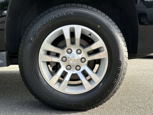 Used 2020 Chevrolet Tahoe LT AWD/4WD image 18