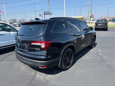 Used 2022 Honda Pilot Black Edition image 6